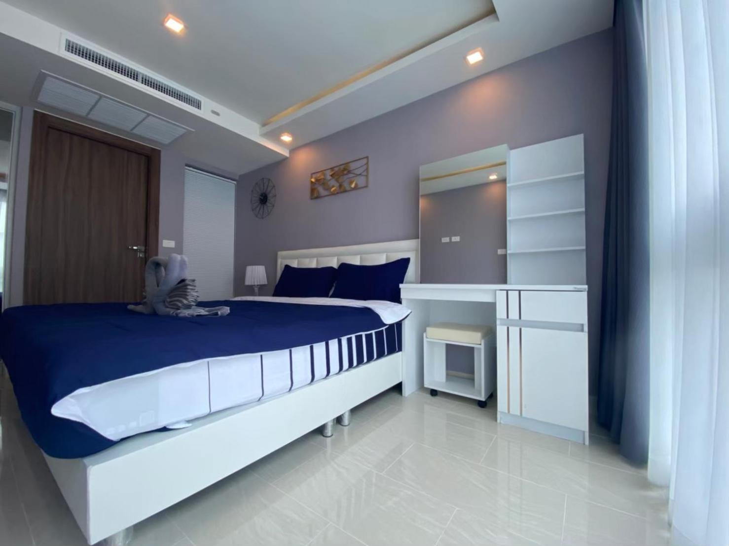 Grand Avenue Suites X Monthstayz Thailand Pattaya Exterior foto