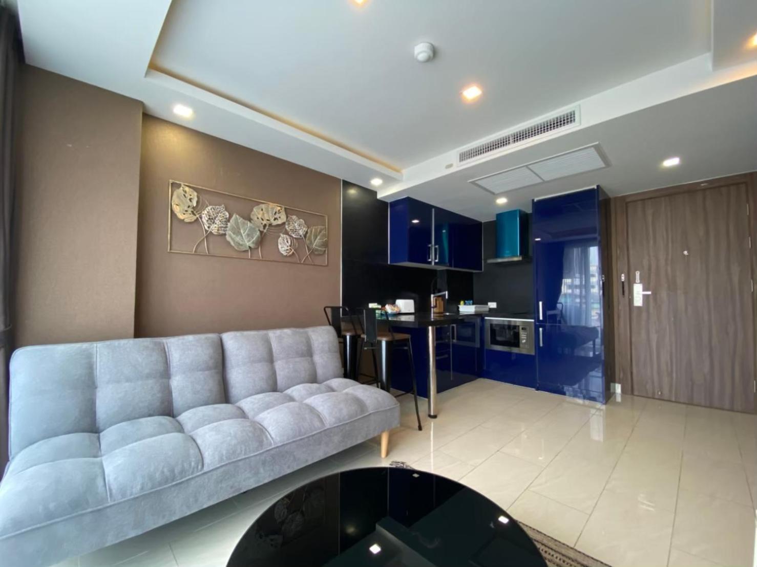 Grand Avenue Suites X Monthstayz Thailand Pattaya Exterior foto