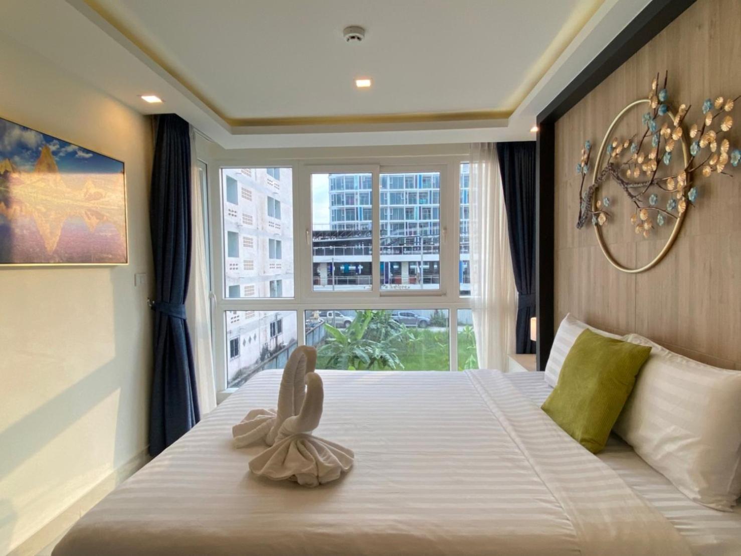 Grand Avenue Suites X Monthstayz Thailand Pattaya Exterior foto